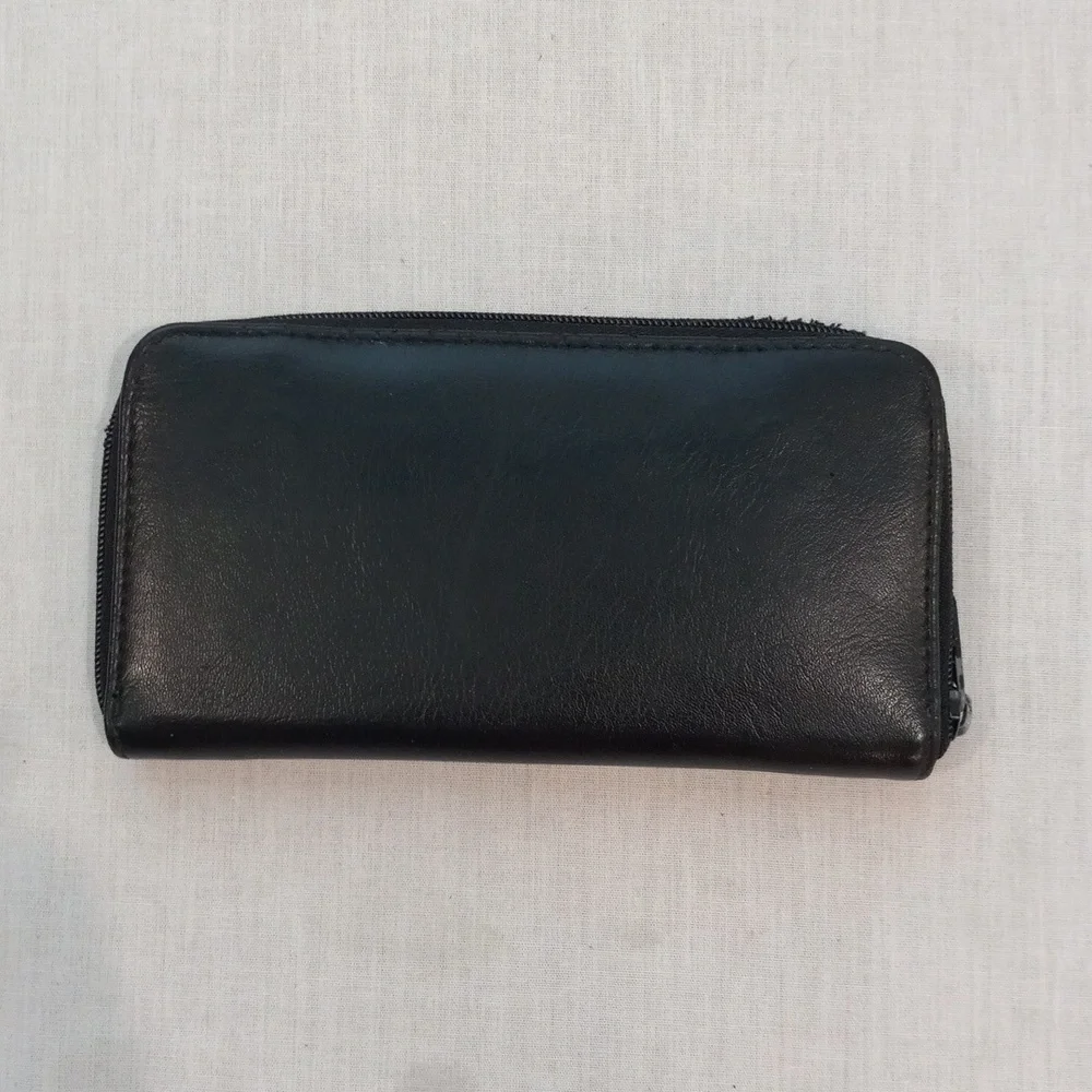 Wallet - Picture 2 of 11